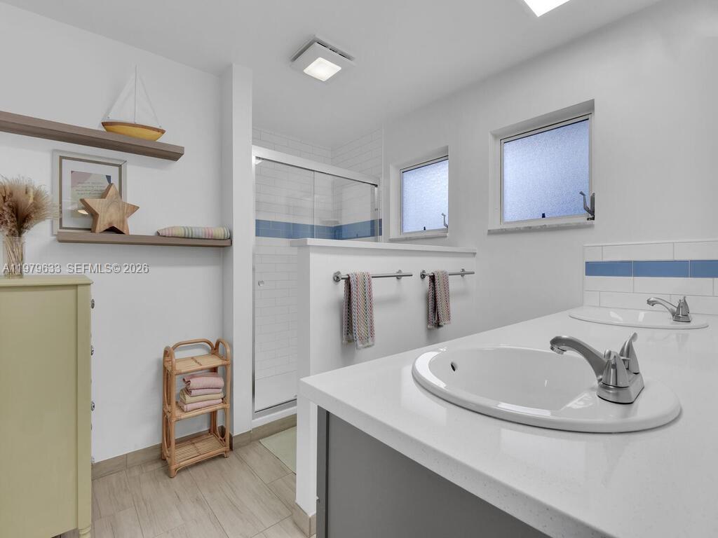 TANGLEWOOD - Residential