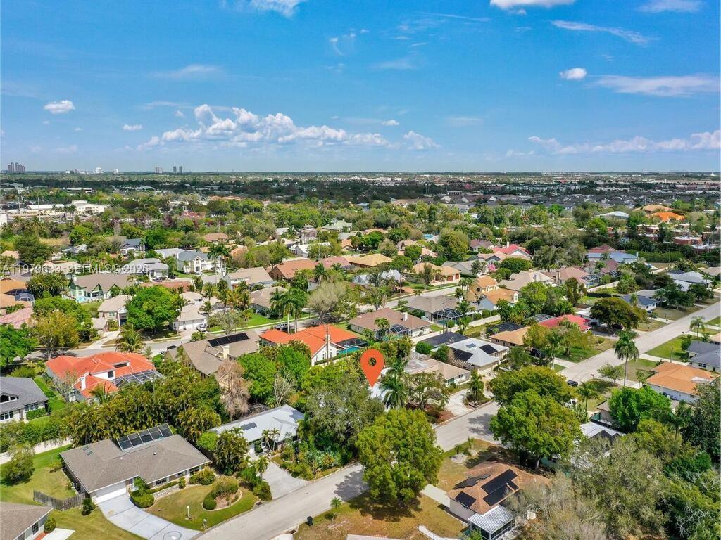 TANGLEWOOD - Residential