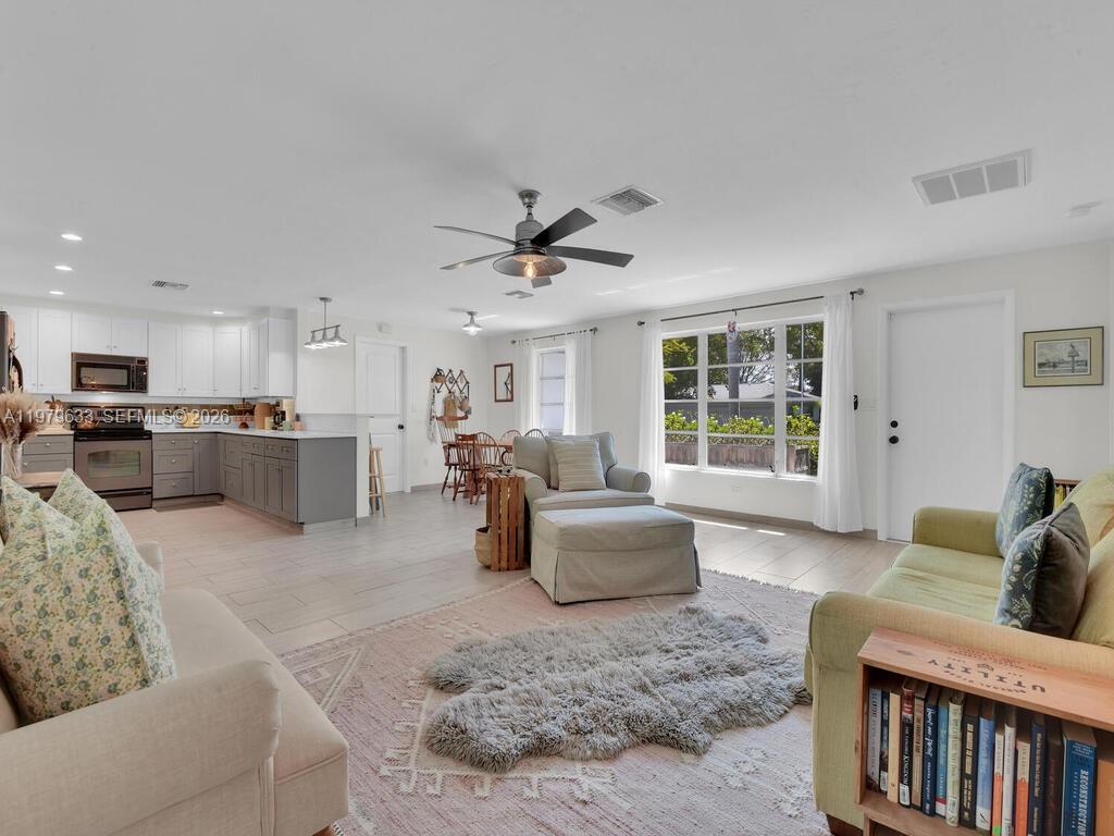 TANGLEWOOD - Residential