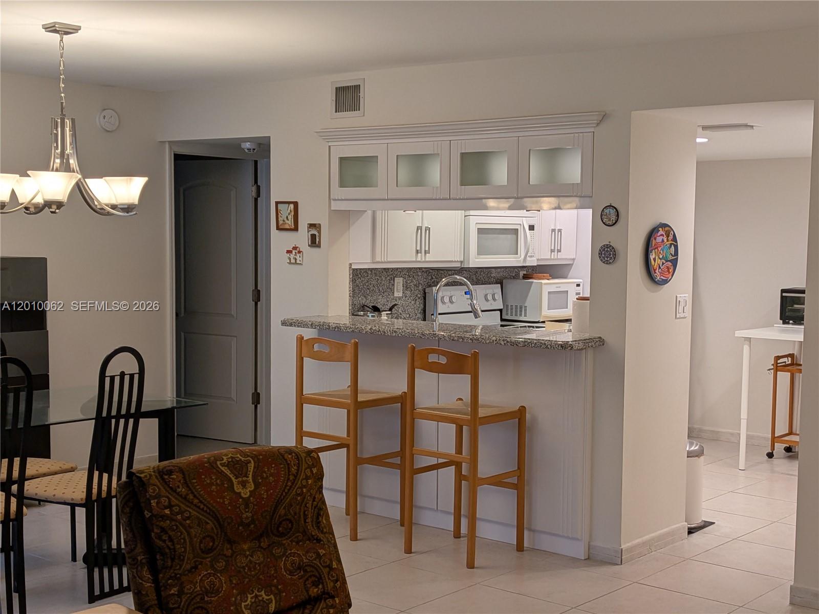 KENLAND BEND SOUTH CONDO - Residential