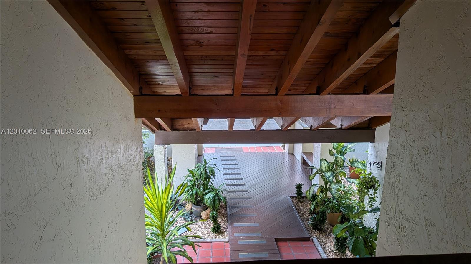 KENLAND BEND SOUTH CONDO - Residential