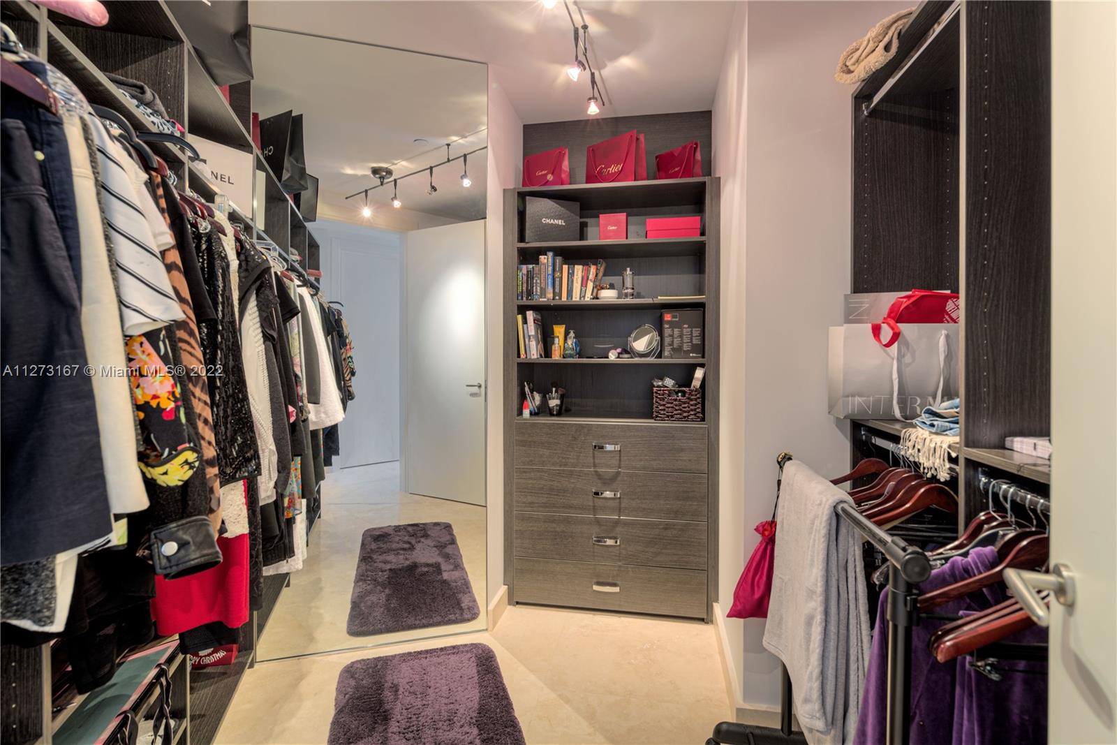 EPIC WEST CONDO - Residential