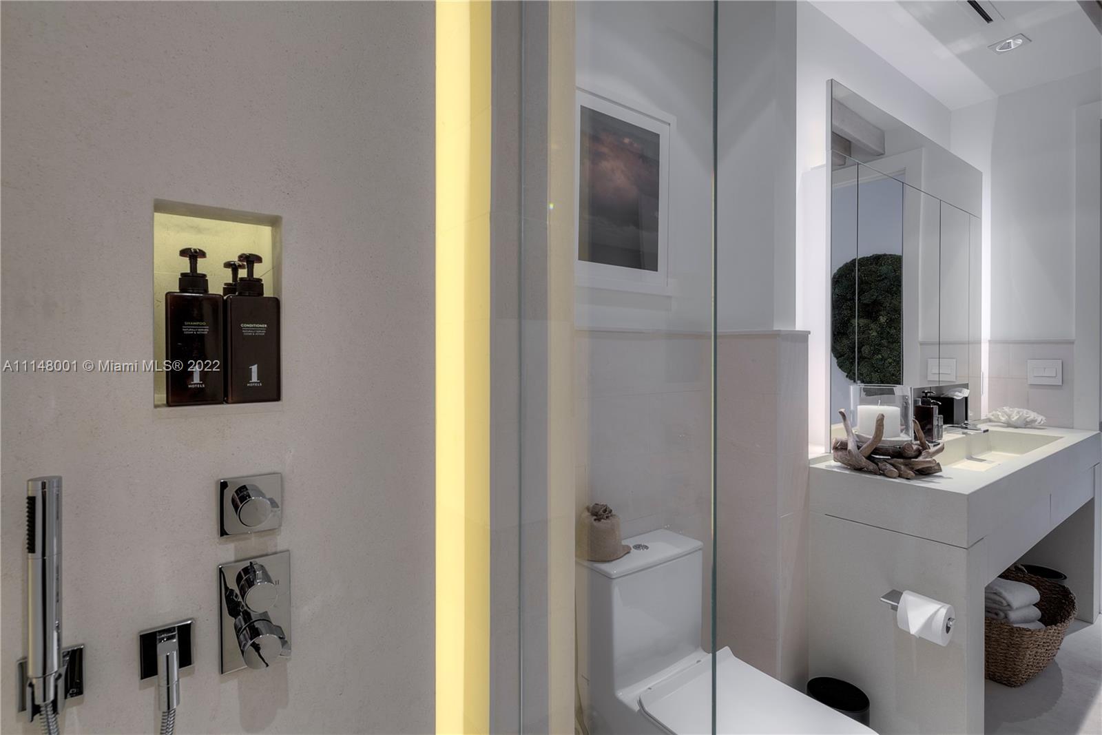 1 Hotel & Homes - Residential