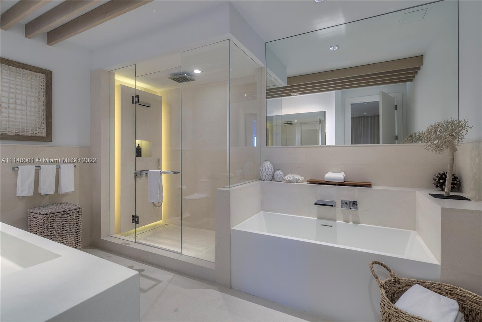 1 Hotel & Homes - Residential