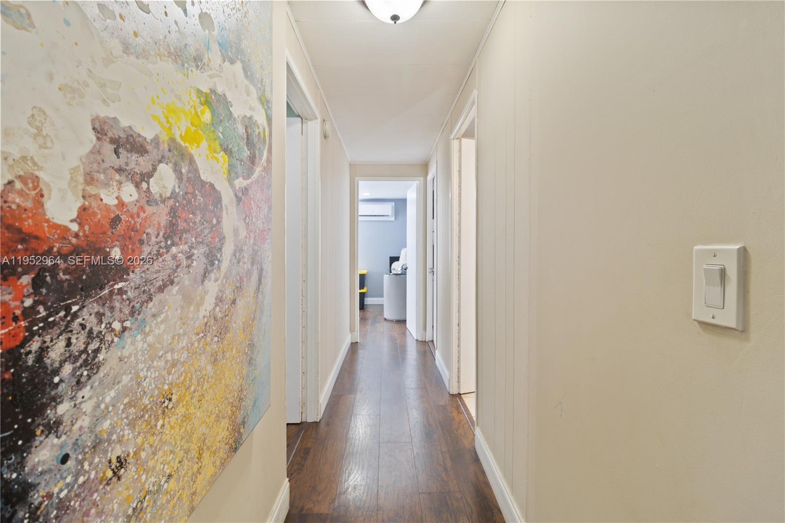 RAVENSWOOD ESTATES & MARI - Residential