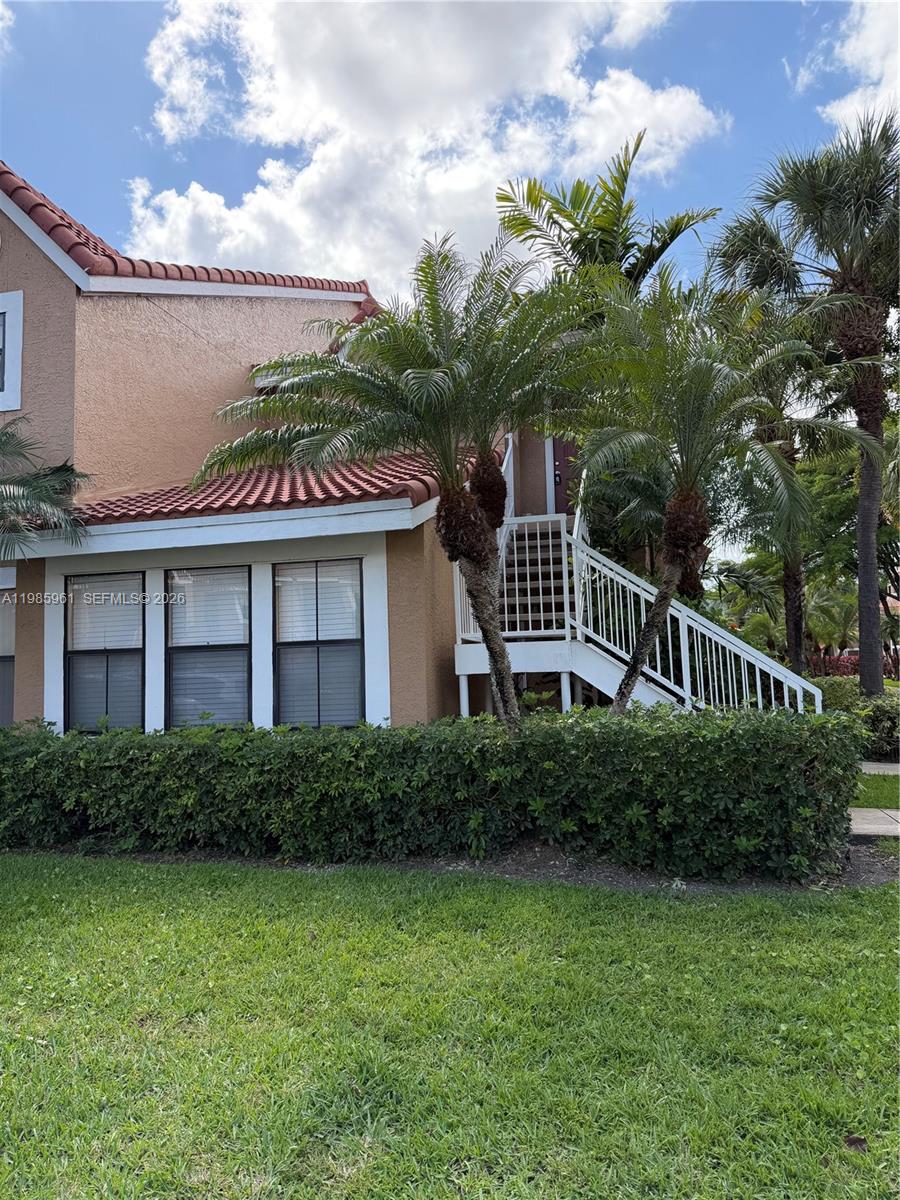 BISCAYNE BEACH CLUB CONDO - Residential