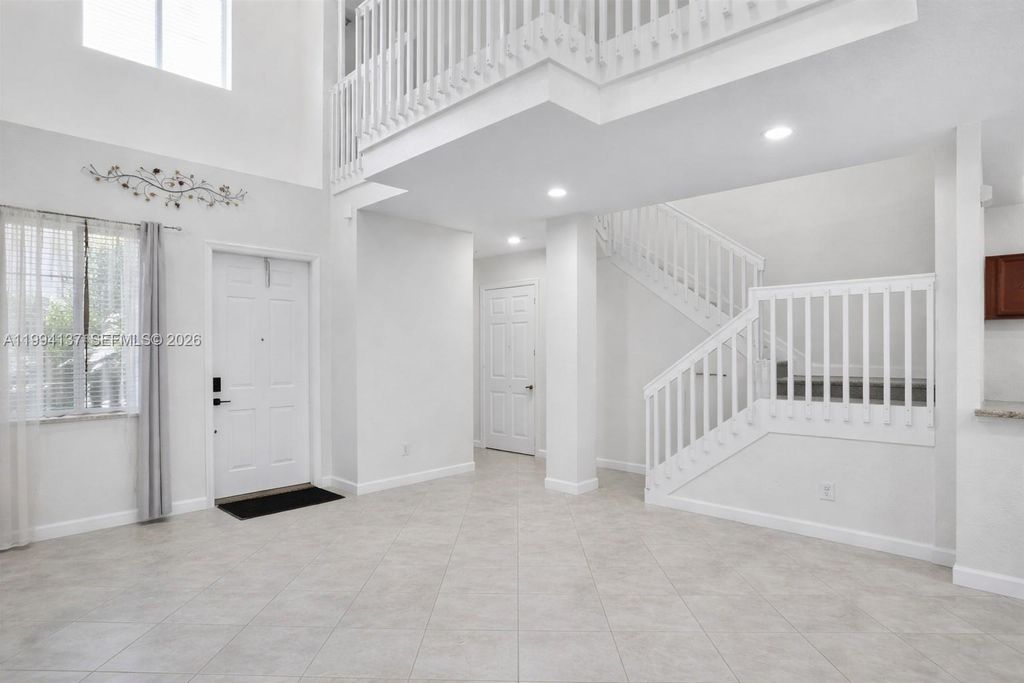 Photo of 728 SE 2nd St, Pompano Beach, FL 33060 (MLS # A11994137)