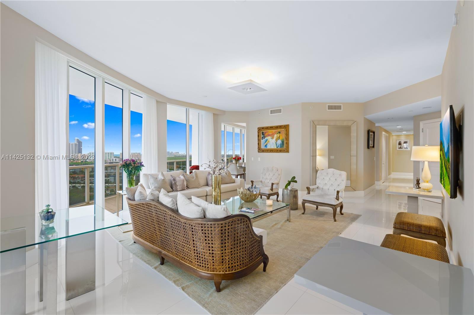 Welcome to the exclusive condominium, Bellini Williams Island. This tropical destination is composed of a boutique residence with only 24 floors and 67 apartments. Fully renovated 1802 includes premium furniture from Artefacto Home design. This unit is composed of 2,680 SQ FT of luxury finishes with South East Exposure with views of Sunny Isles Beach, South Beach and the Atlantic Ocean.
The members of Williams Island community pertain to the common club with 15 tennis courts, 4 pickle ball courts, state of the art gym & spa, one high end restaurant, and private marina slips.