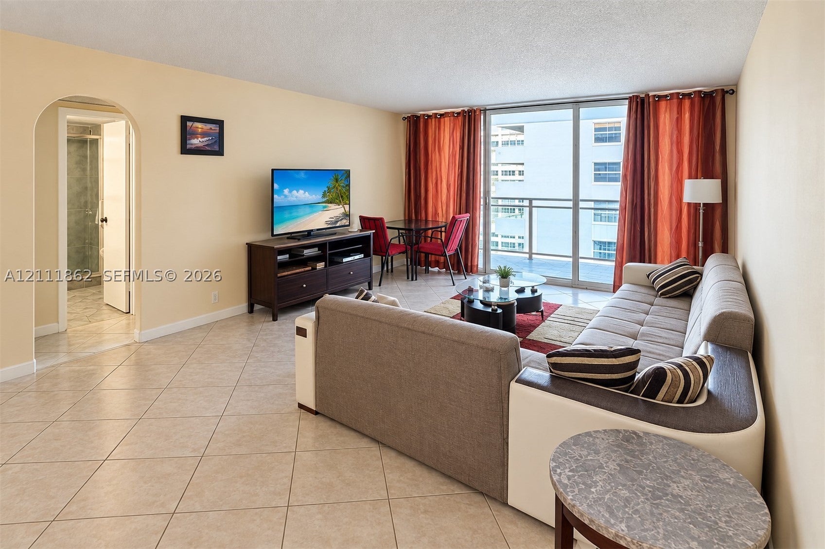 2030 S Ocean Dr 2004