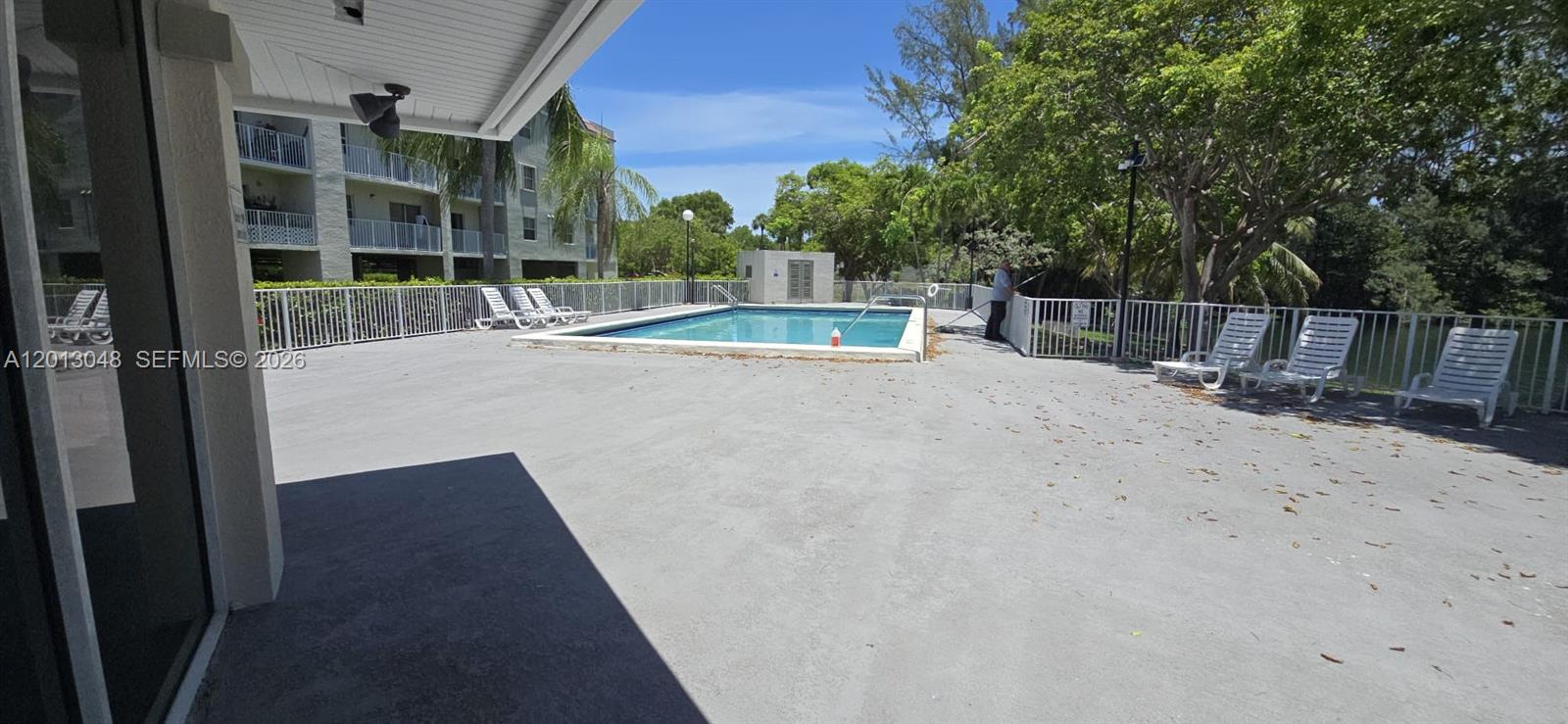 SAGA BAY GARDENS CONDO - Residential