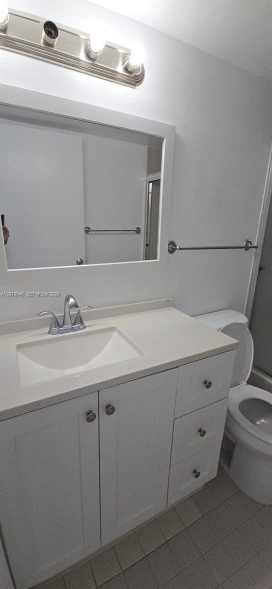 SAGA BAY GARDENS CONDO - Residential