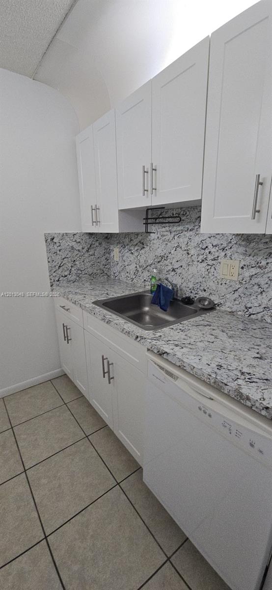 SAGA BAY GARDENS CONDO - Residential
