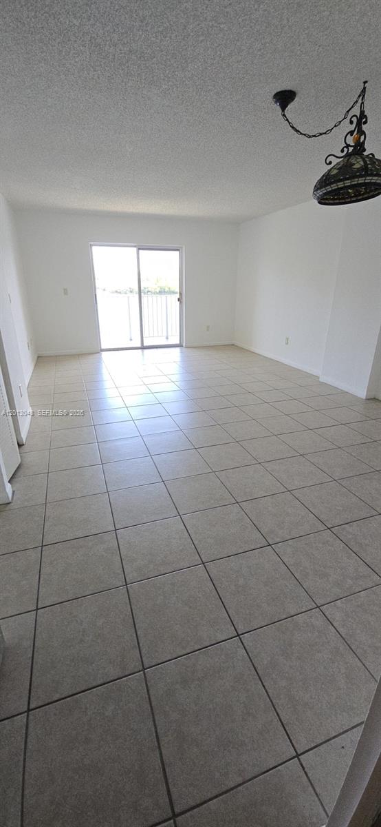 SAGA BAY GARDENS CONDO - Residential