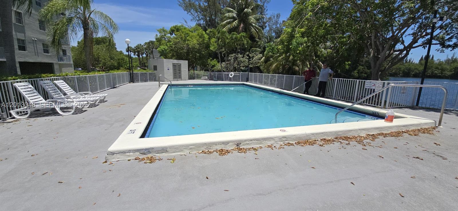 SAGA BAY GARDENS CONDO - Residential