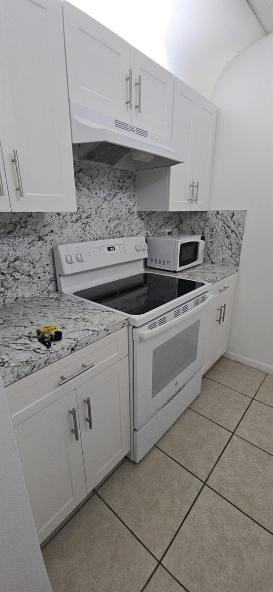SAGA BAY GARDENS CONDO - Residential