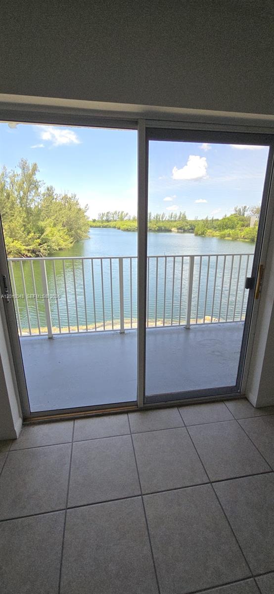 SAGA BAY GARDENS CONDO - Residential