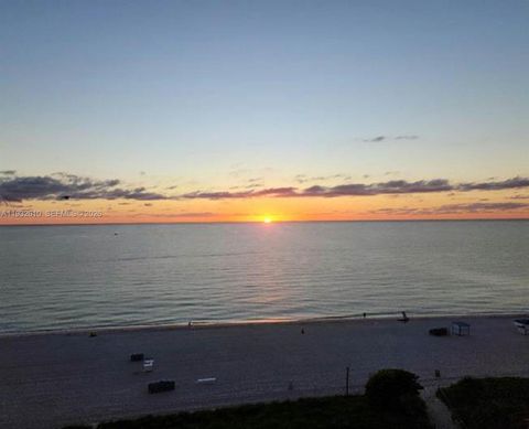 6423 Collins Ave 1005 Miami Beach FL 33141