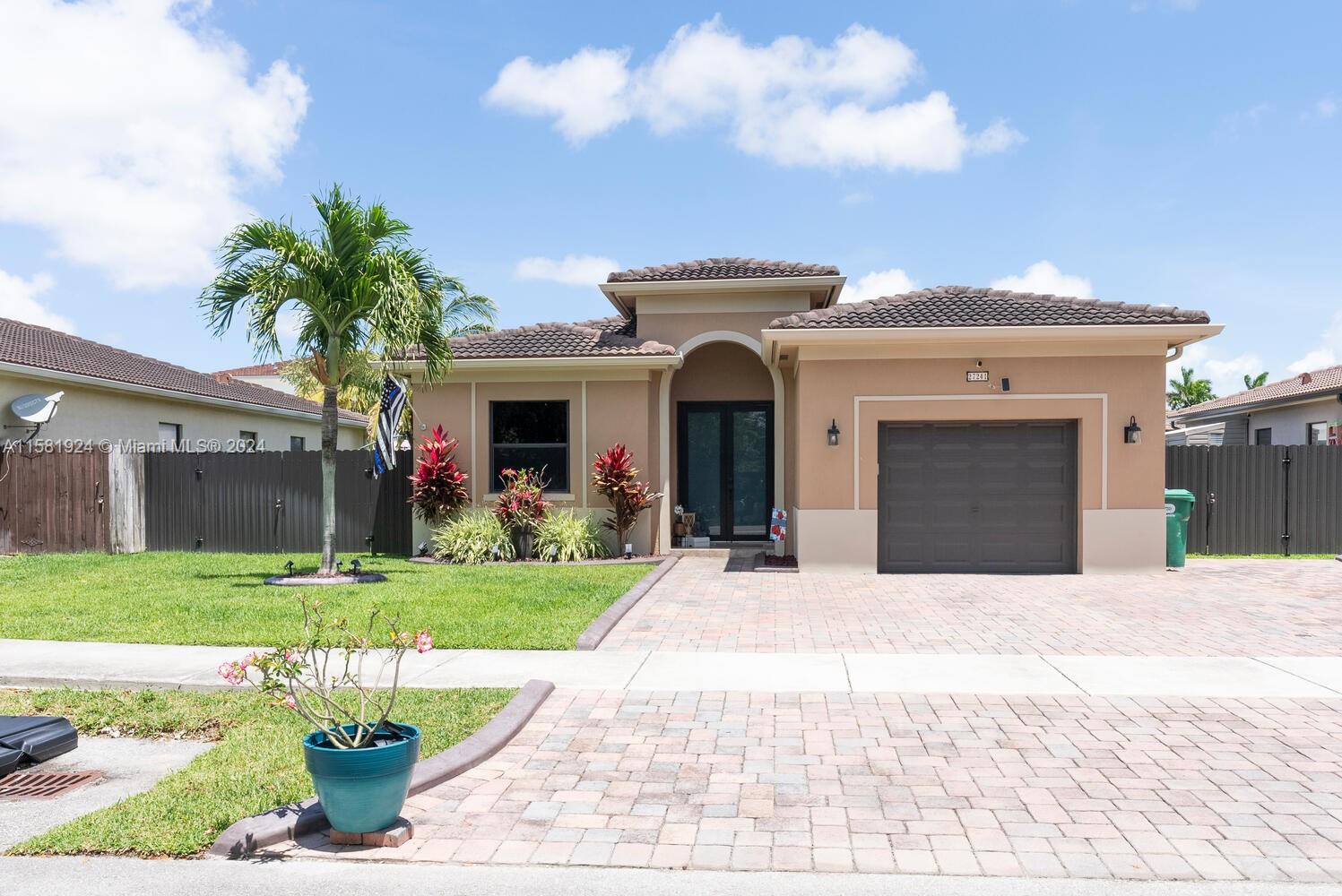 Photo 1 of 27241 Sw 136th Ave, Homestead, Florida, $599,900, Web #: 11581924