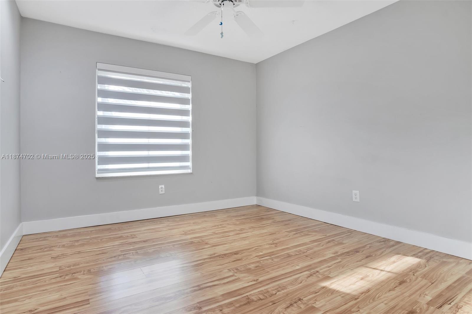 VULCAN MATERIALS COMPANY - Residential Lease