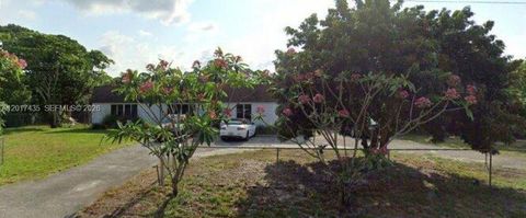 Photo of 14494 N 64th Way N, Palm Beach Gardens, FL 33418 (MLS # A12017435)