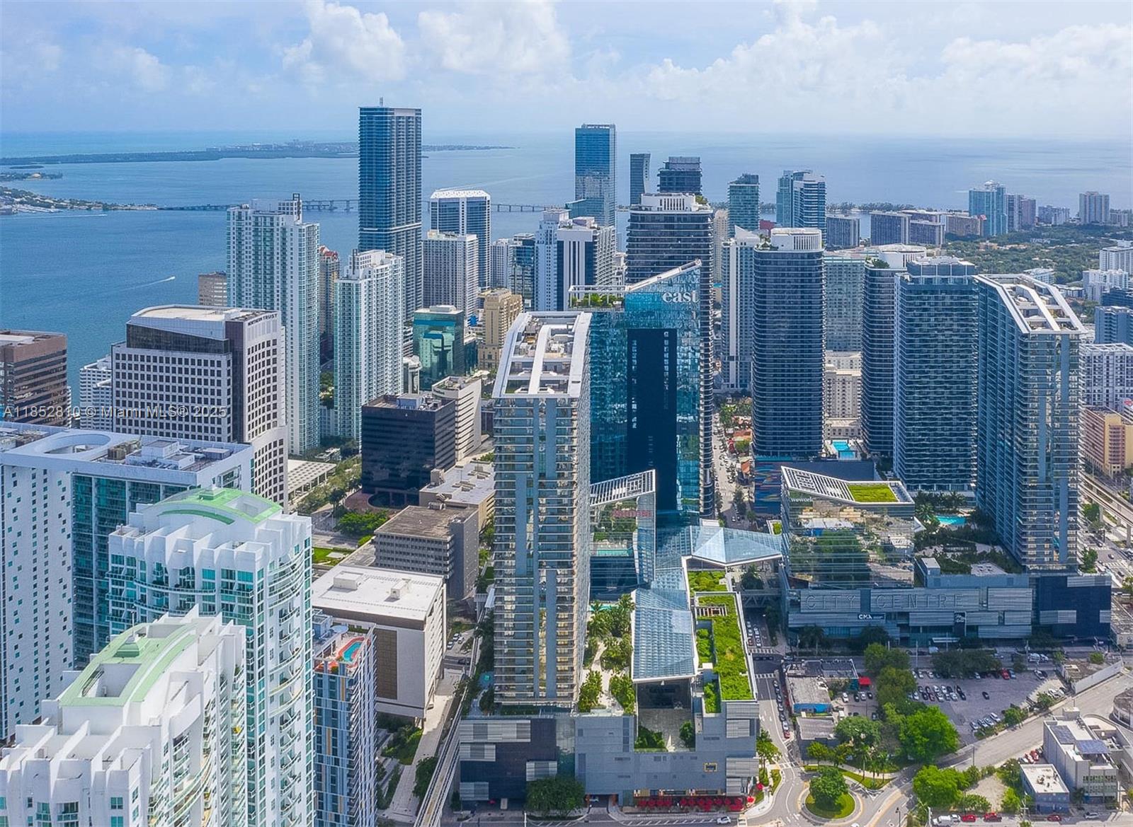 Amazing 2-Bedroom Apartment Fully Furnished -Experience the best of Brickell living. This residence is perfect for those seeking comfort, style, and convenience. Located just steps from Biscayne Bay and nestled in the heart of the vibrant financial district, you’ll be within walking distance of world-class dining, entertainment, and the upscale shops of Brickell City Centre. Available now for rent — move in and start living the Miami lifestyle.