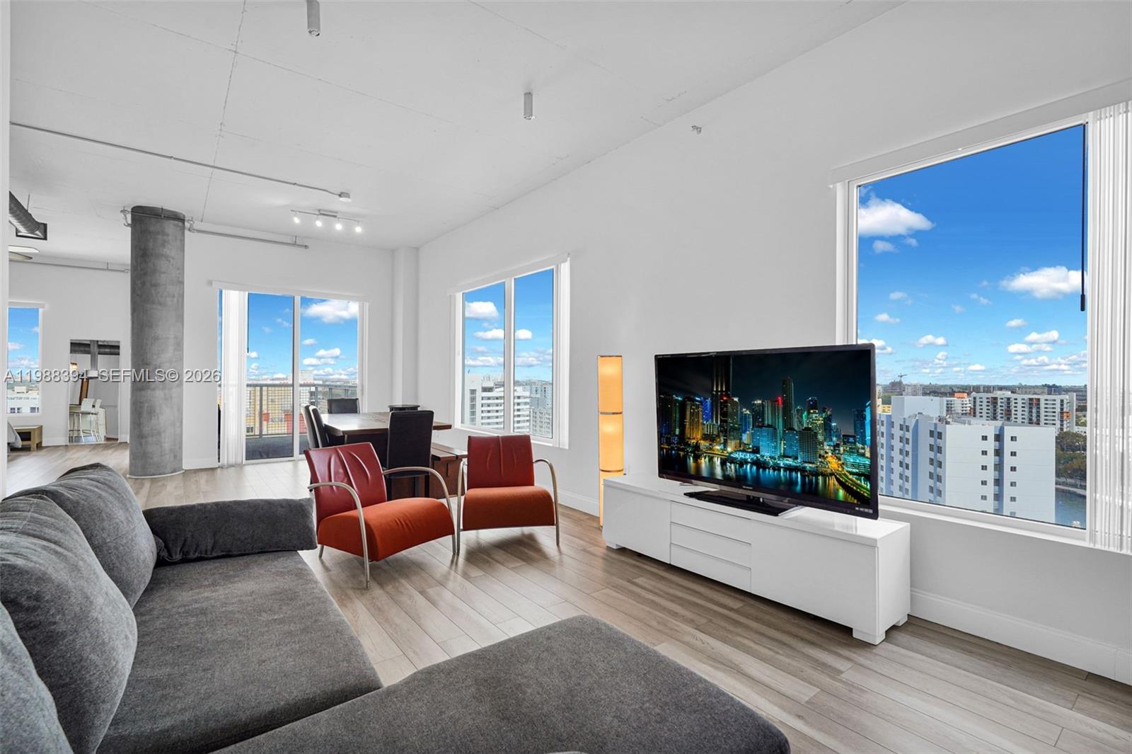 NEO CONDO - Residential