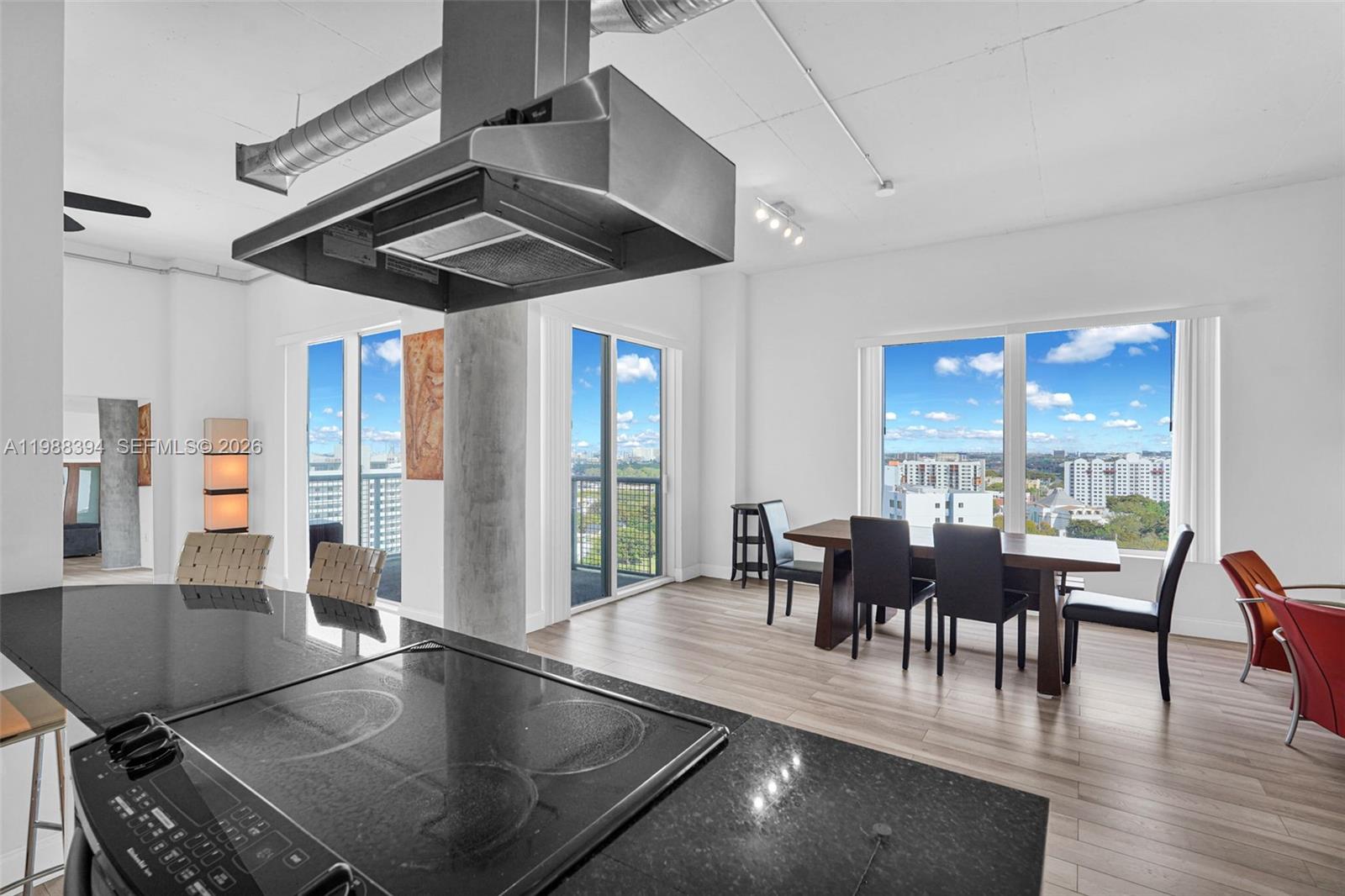 NEO CONDO - Residential