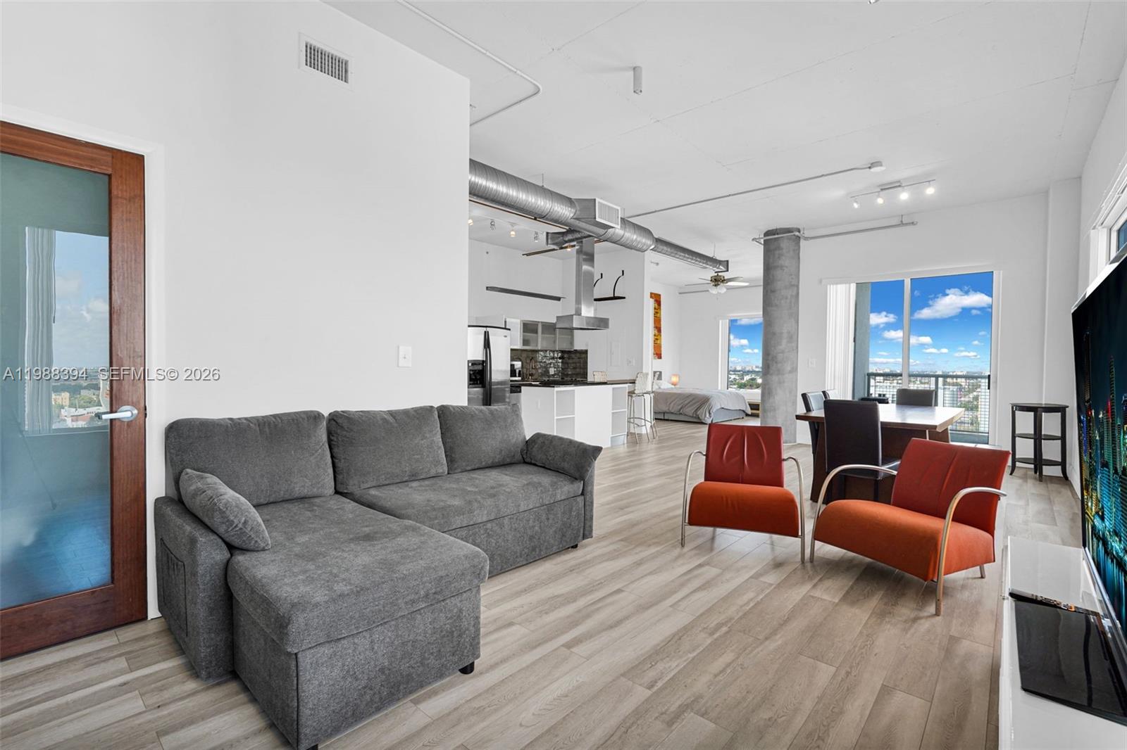 NEO CONDO - Residential