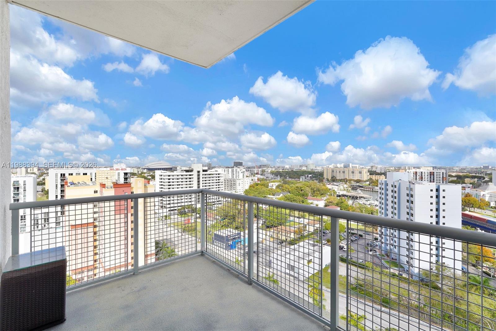 NEO CONDO - Residential