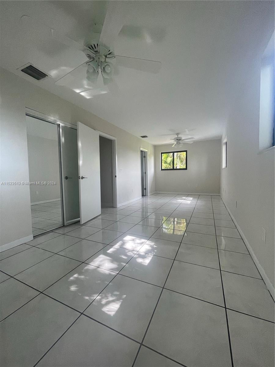 CLUB MANOR - Residential Lease