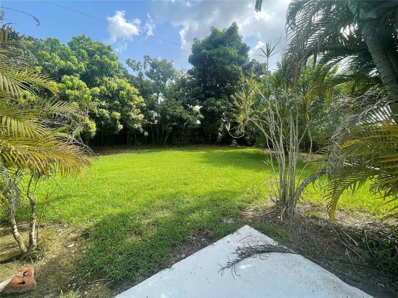 CLUB MANOR - Residential Lease