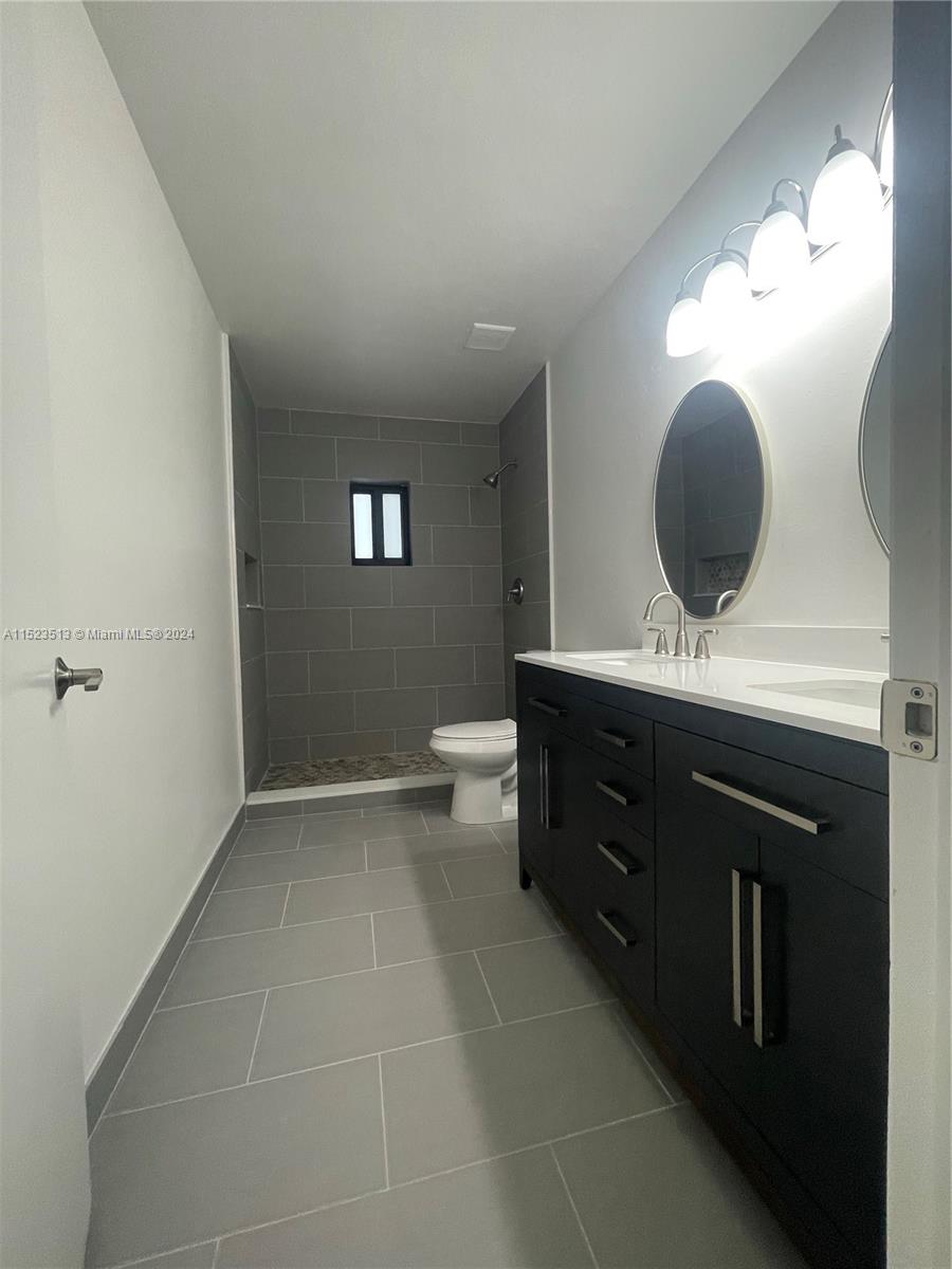 CLUB MANOR - Residential Lease