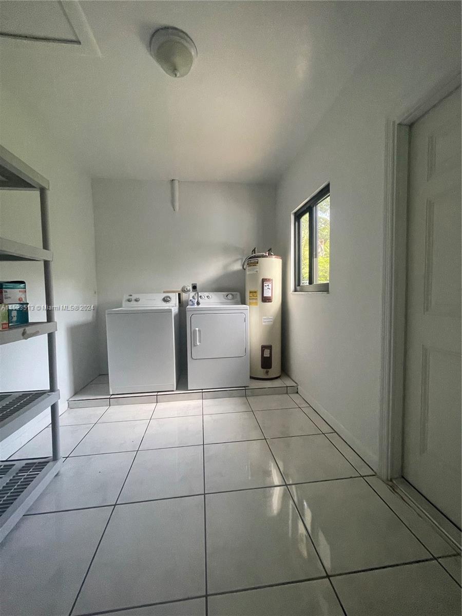 CLUB MANOR - Residential Lease