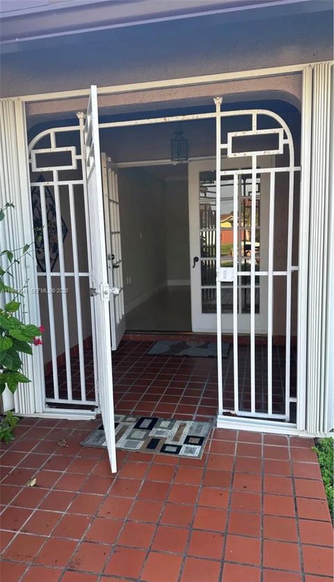 4540 SW 133rd Ave B Miami FL 33175