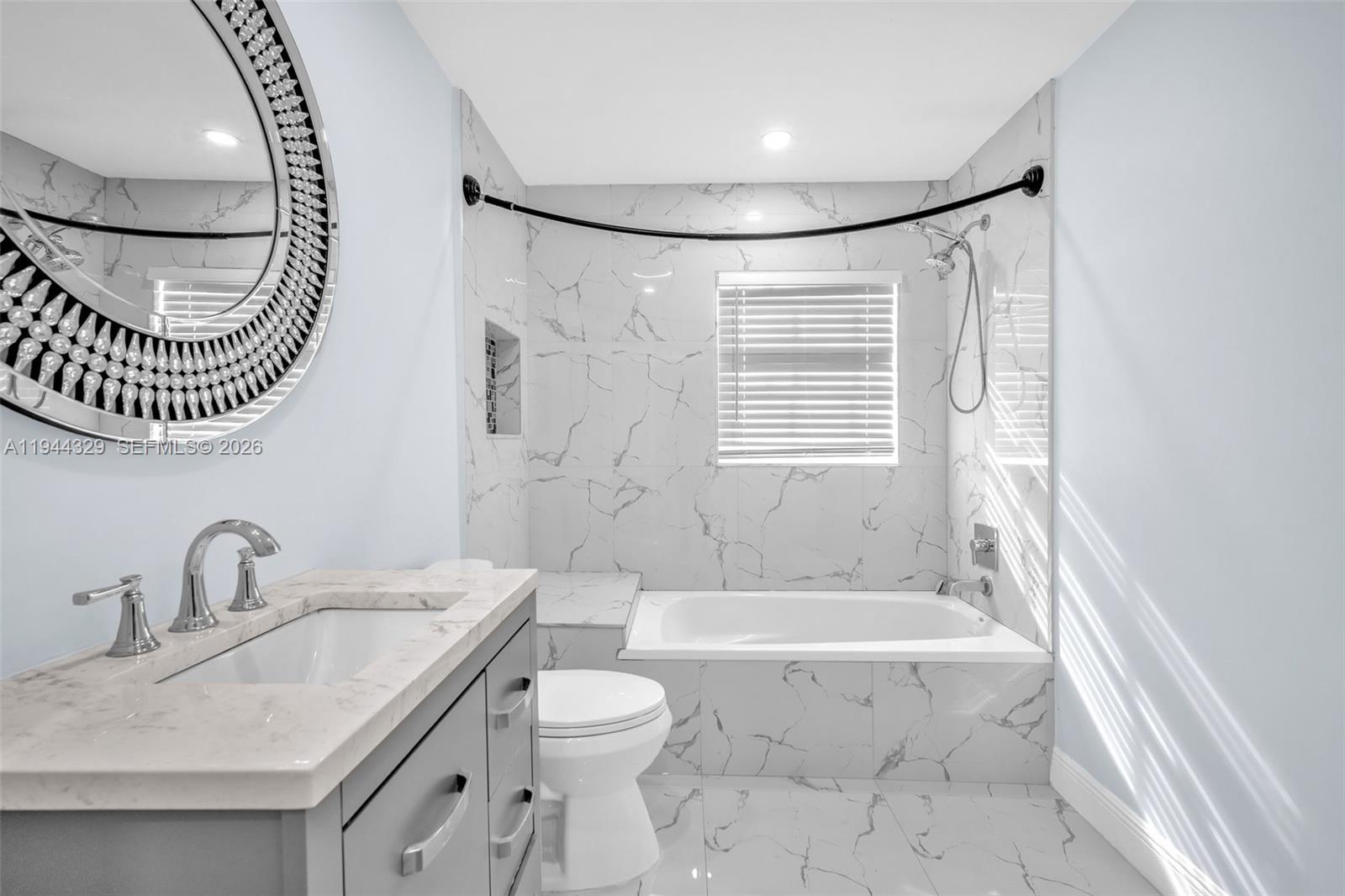 VISTA VERDE SEC TWO - Residential