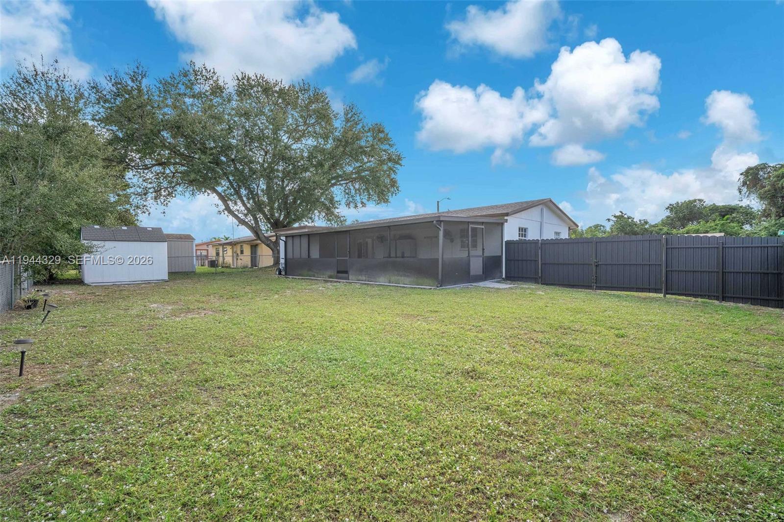 VISTA VERDE SEC TWO - Residential