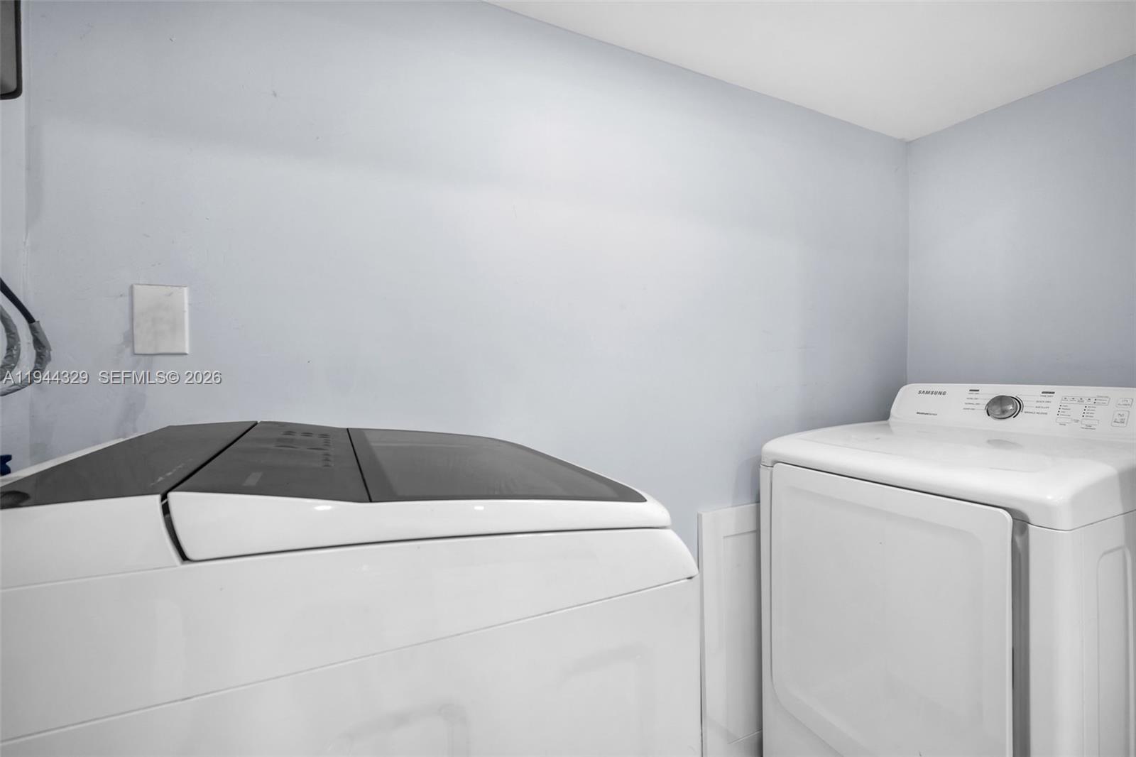 VISTA VERDE SEC TWO - Residential