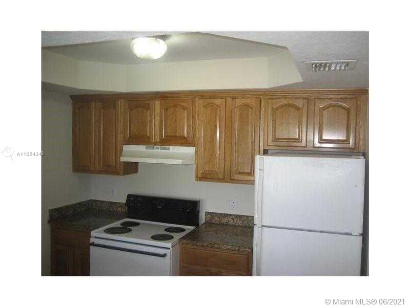 Groveland Condo - Residential Lease