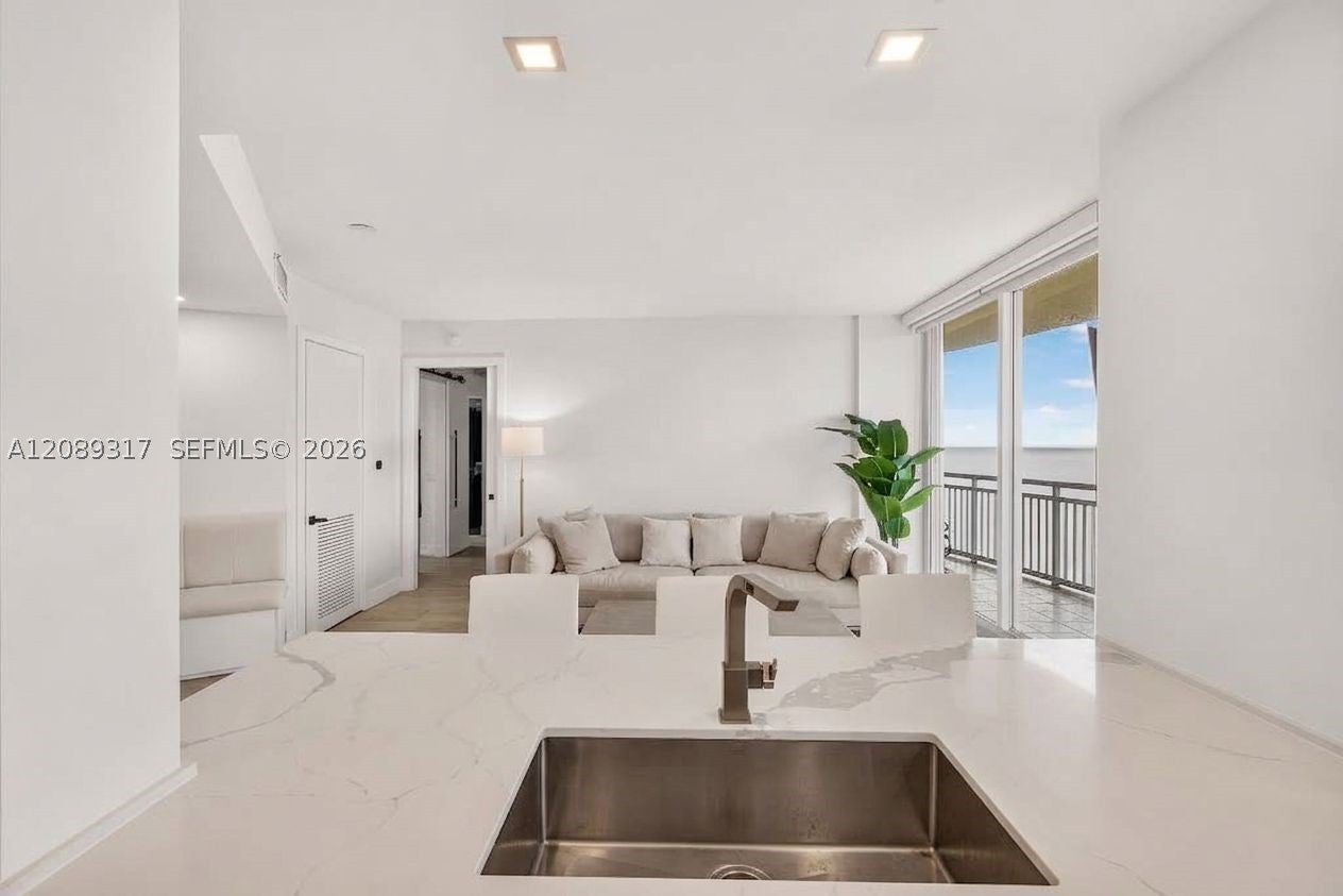 2475 Brickell Ave 2401