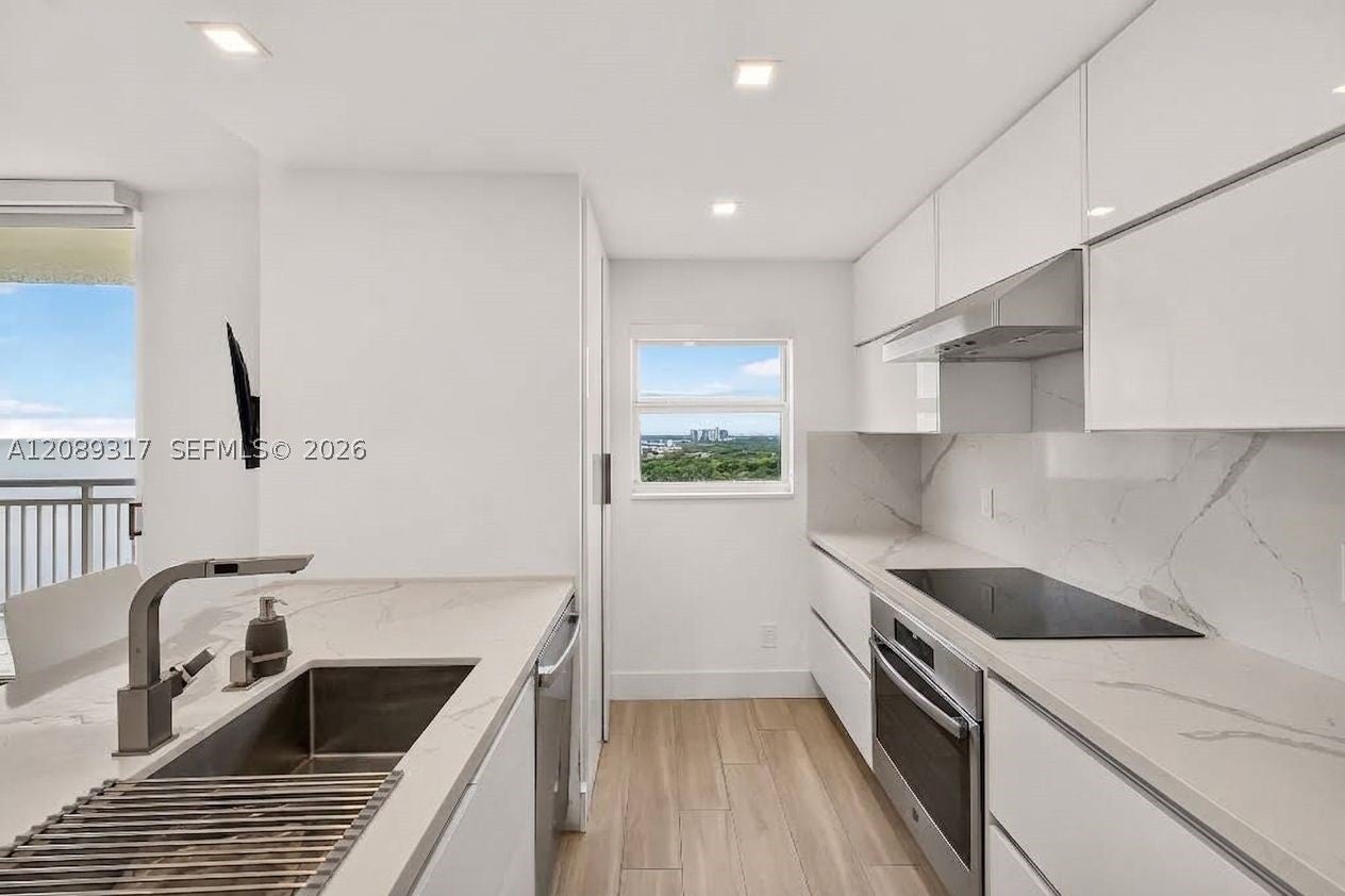 2475 Brickell Ave 2401
