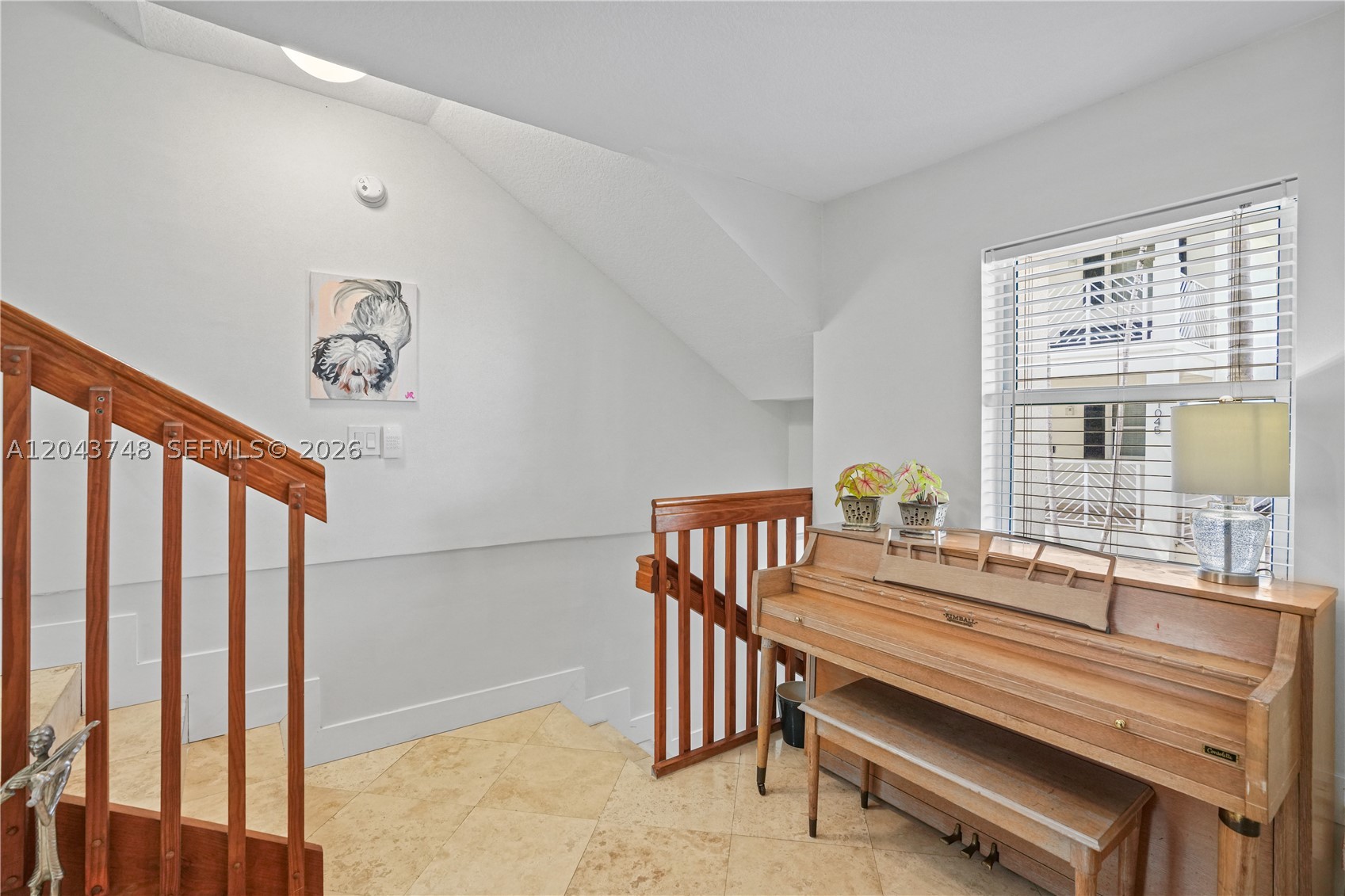 1043 SW 9th Ct F-1