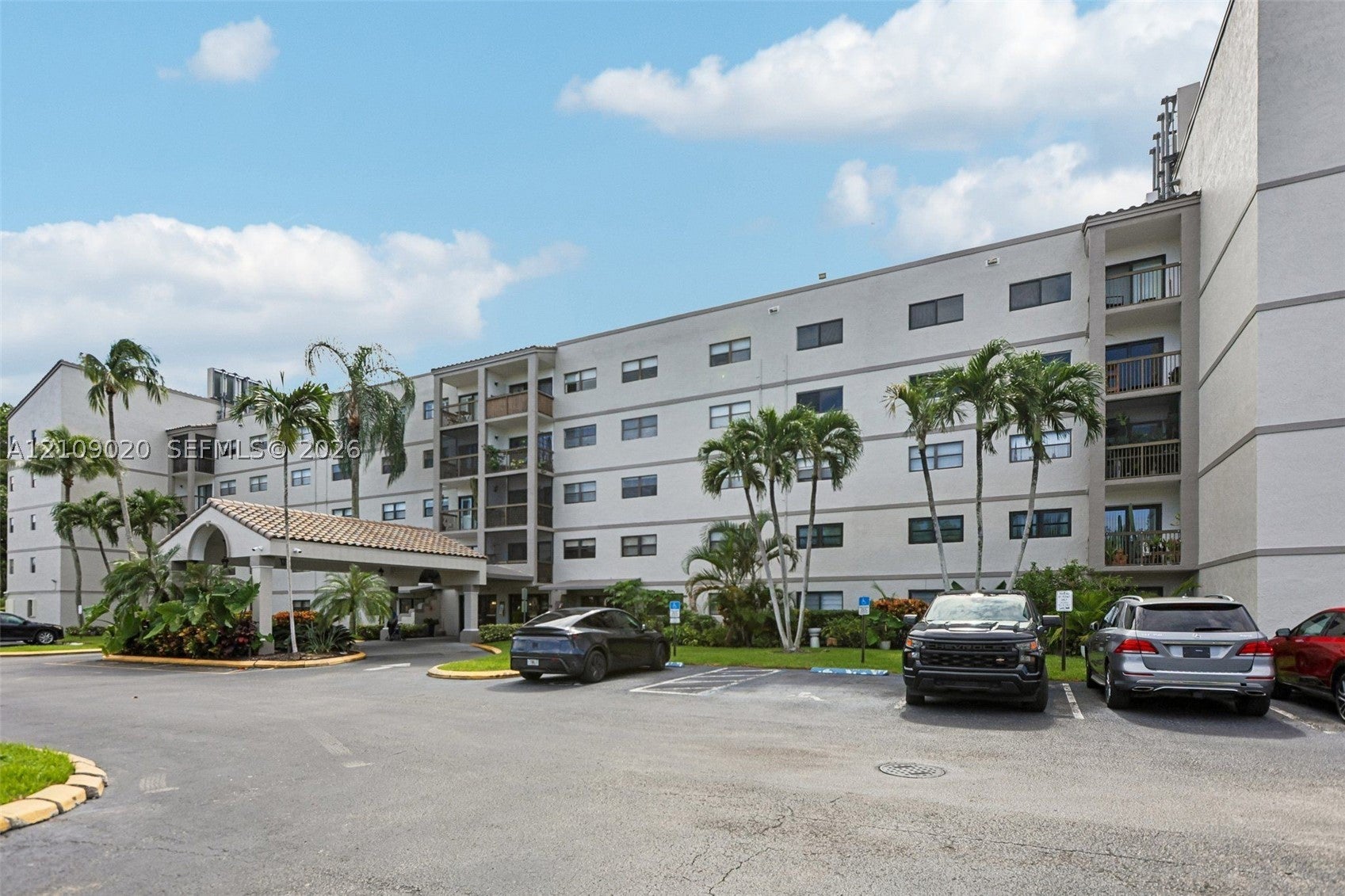 701 NW 19th St 300