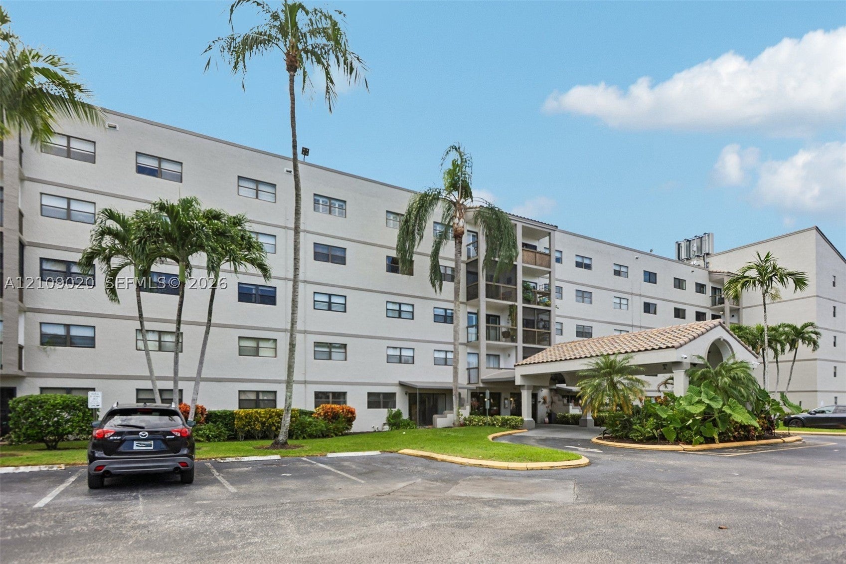 701 NW 19th St 300