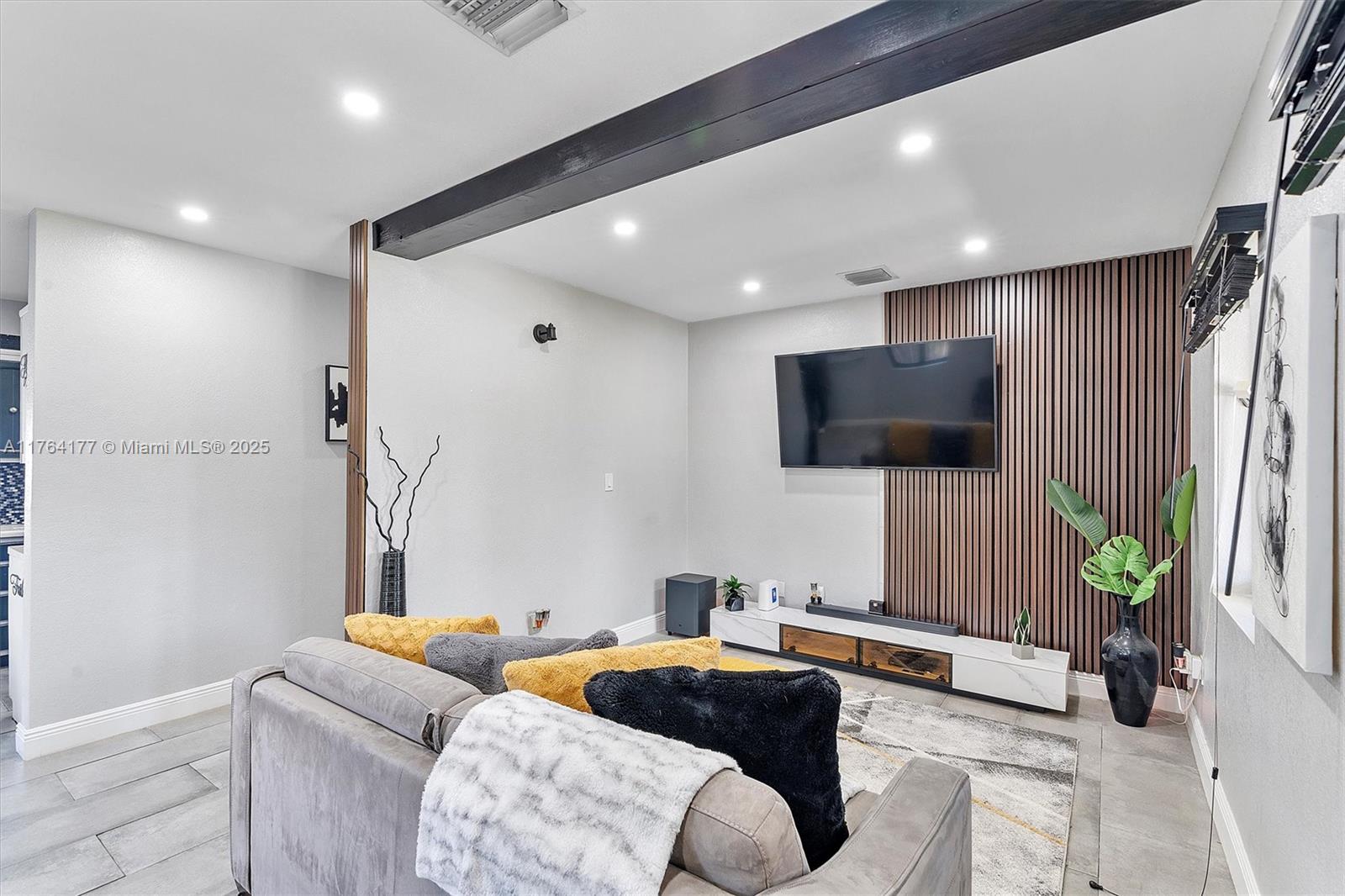 North Beach Park - Residential