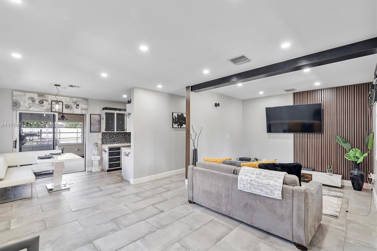 North Beach Park - Residential