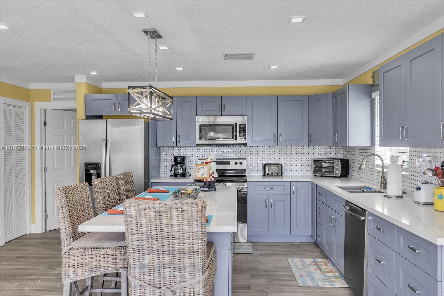 KEY LARGO OCEAN RESORT CO - Residential