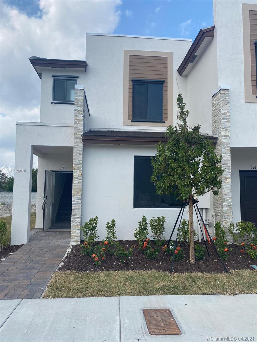 BRAND NEW 3 BEDS 3 BATHS TOWNHOME AT VIA VENTURA, DESIRABLE QUIET AND GATED COMMUNITY WITH GREAT AMENITIES. UNIT FEATURES TWO STORIES WITH SPACIOUS DESIGN. STAINLESS STEEL APPLIANCES WITH CERAMIC AND TITLE FLOOR THROUGHOUT ON FIRST FLOOR AND LAMINATE IN THE SECOND FLOOR. COMMUNITY IS GREAT LOCATED, CLOSE TO AVENTURA MALL, RESTAURANTS, SHOPS, MINUTES FROM THE BEACH, PARKS, AND MUCH MORE.