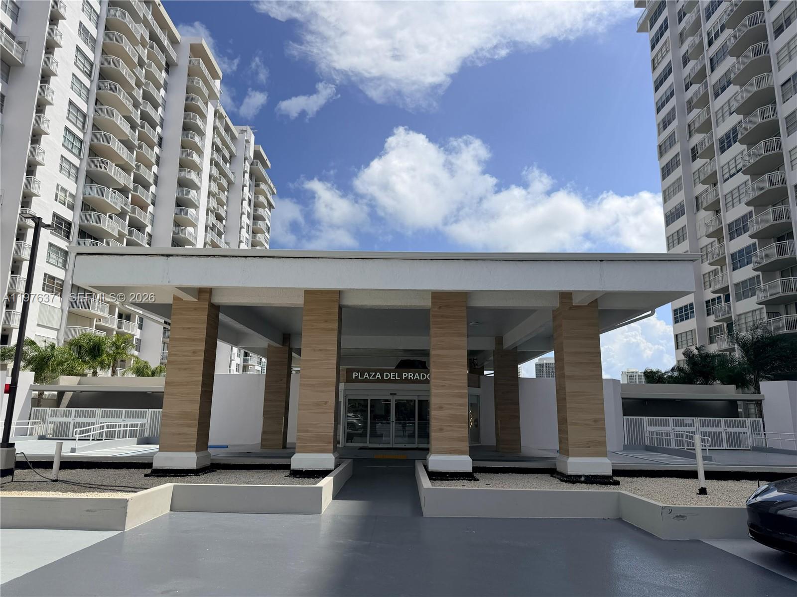 DEL PRADO MARINA - Residential Lease