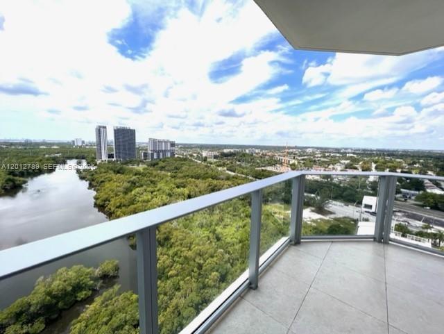 MARINA PALMS RESIDENCES S - Residential Lease