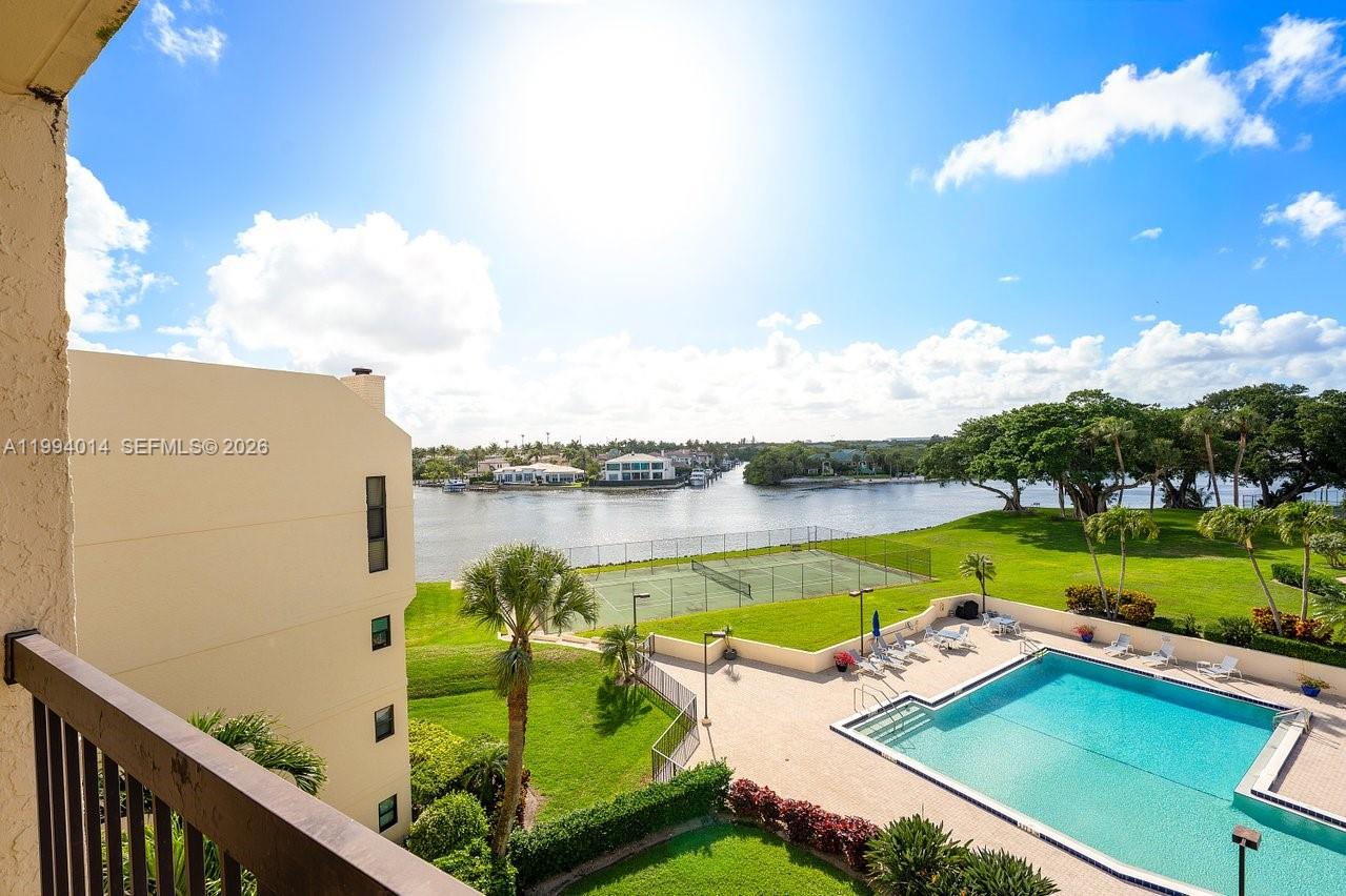 EVERGLADES OF NORTH PALM - Residential